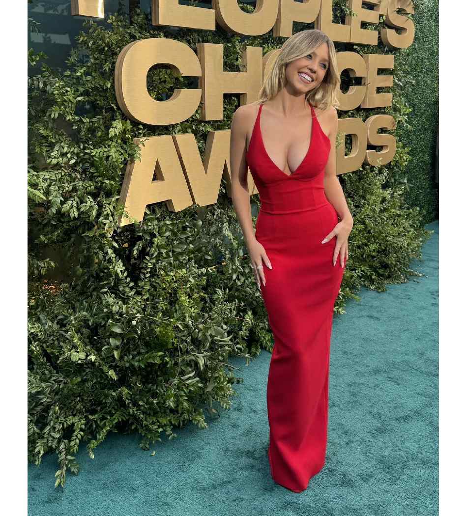 Sydney Sweeney at 2024 People Choice Awards