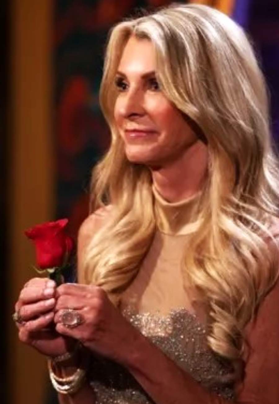 The Golden Bachelorette Joan Vassos First Rose Ceremony