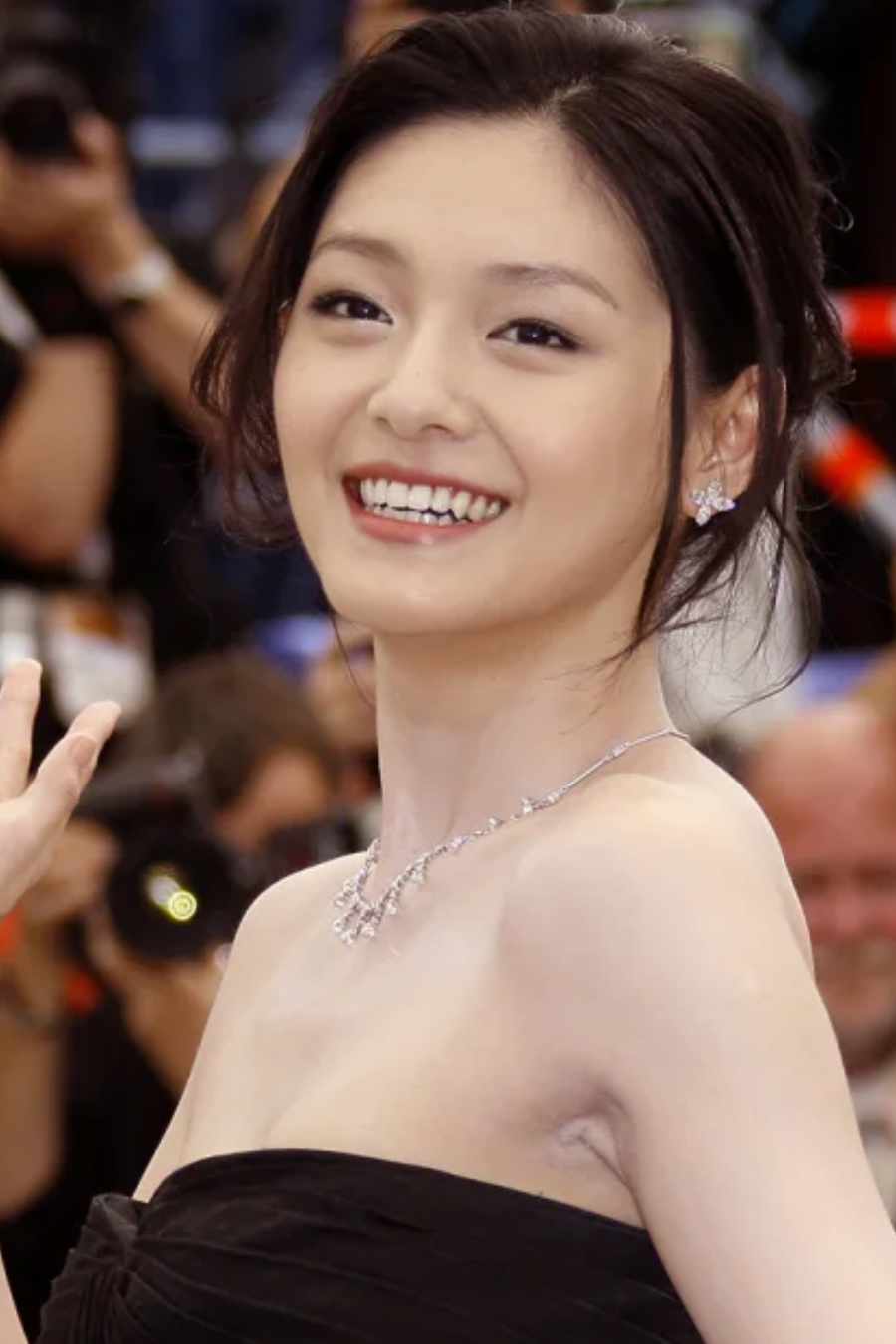 Barbie Hsu Dies at 48 from Pneumonia