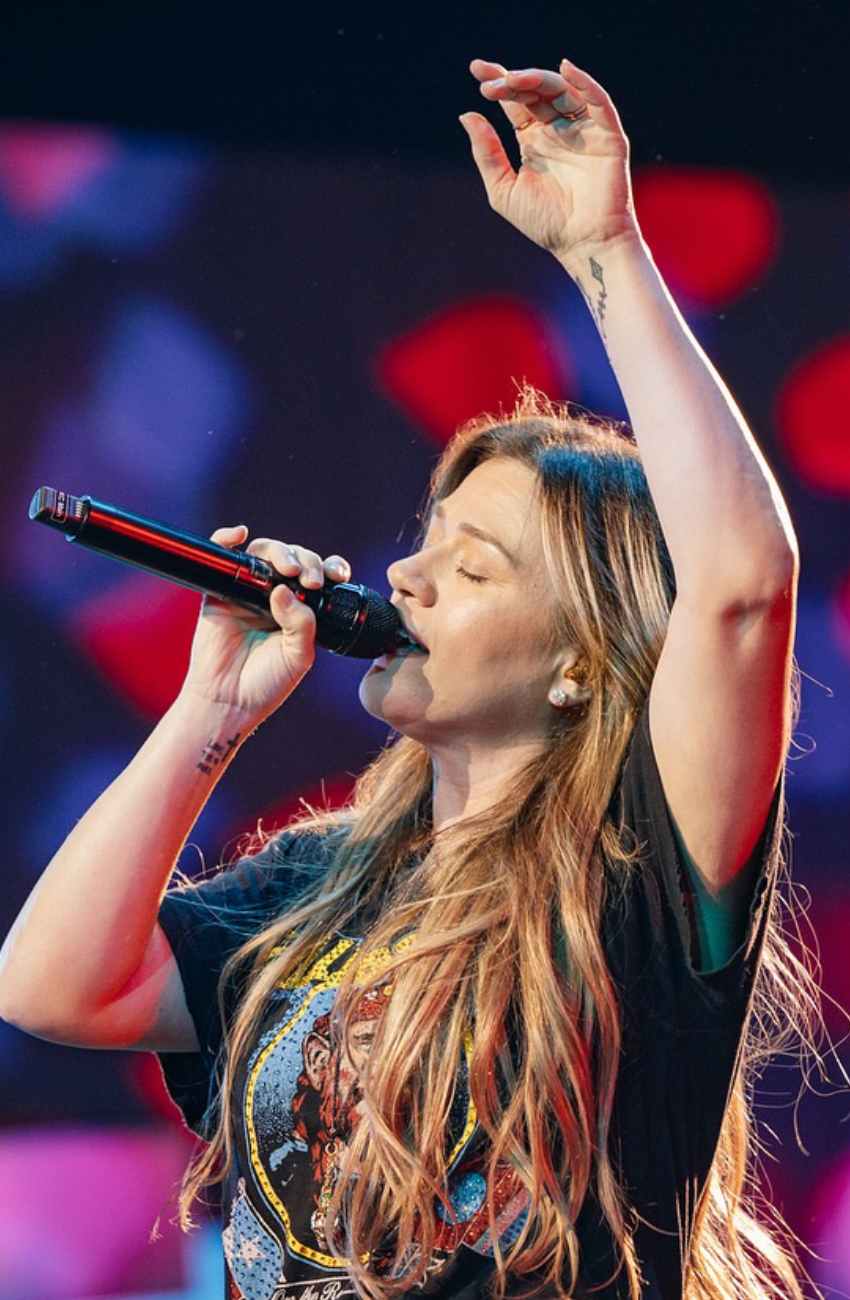Kelly Clarkson Vegas Return Marks New Chapter After Loss