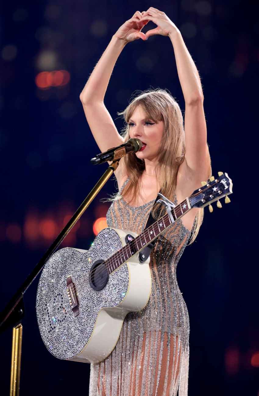 Taylor Swift and Travis Kelce