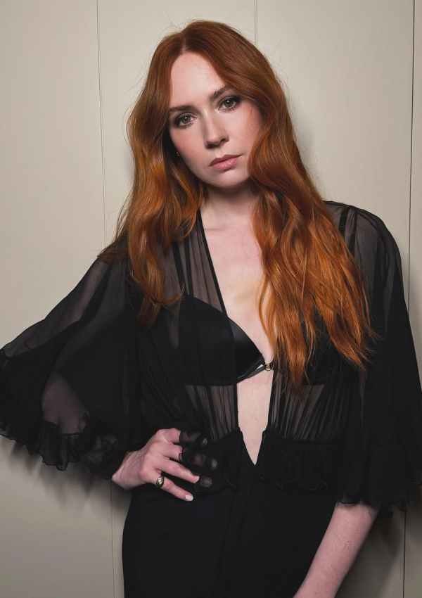 First Look Reveals Jumanji 3 Cast Reunited for Final Adventure