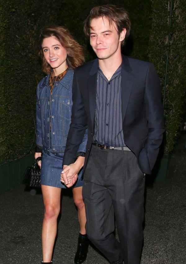 Natalia Dyer Charlie Heaton romance