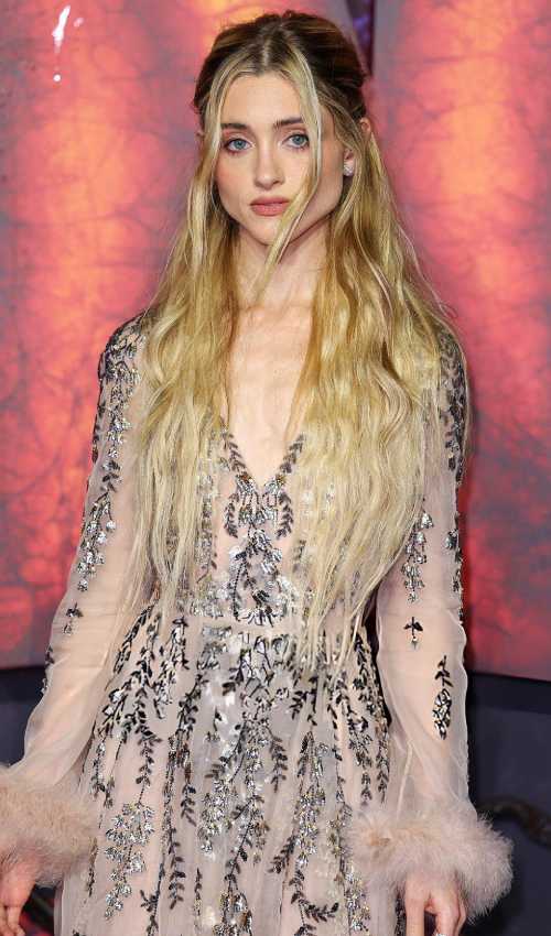 Natalia Dyer Lights Up Fallon Show as Stranger Things Ends