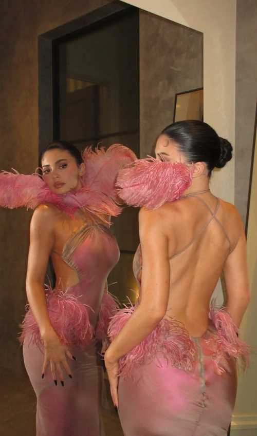 Kylie celebrates holidays with Kylie Cosmetics event in Los Angeles