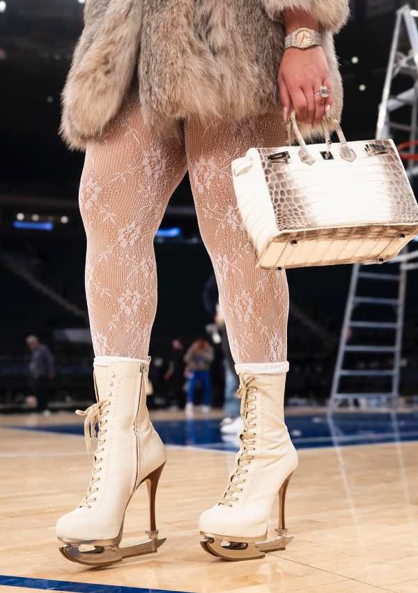 Jordyn Woods Shows Engagement Ring at Christmas Knicks Game