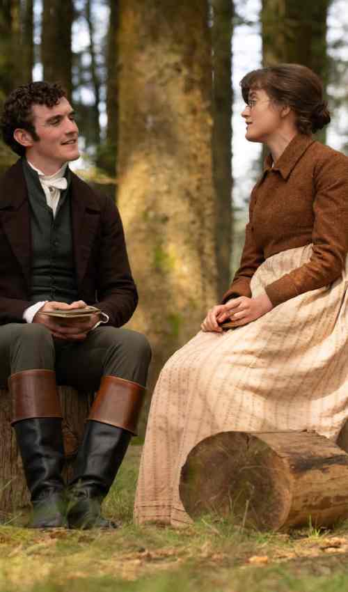 Lucy Briers and Ella Bruccoleri Share Emotional Mary Bennet Moment