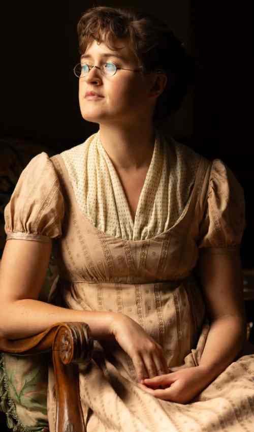 Lucy Briers and Ella Bruccoleri Share Emotional Mary Bennet Moment