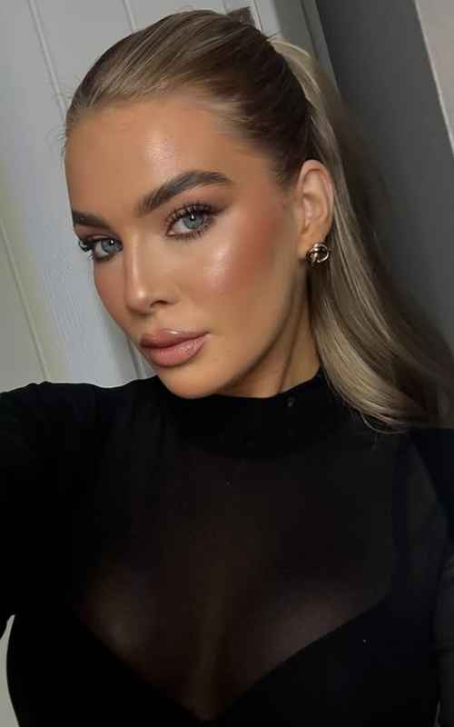 Robyn Langton Bio
