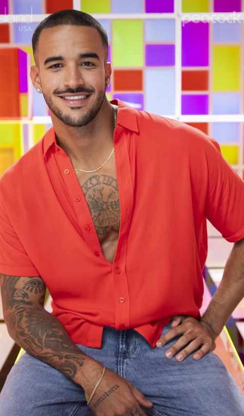 Gabriel Vasconcelos Enters the Villa